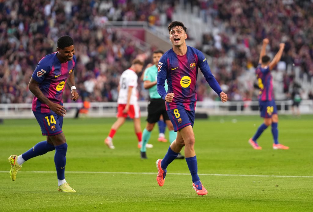 الكشف عن حكم مباراة برشلونة ضد أتلتيك بلباو في الدوري الإسباني