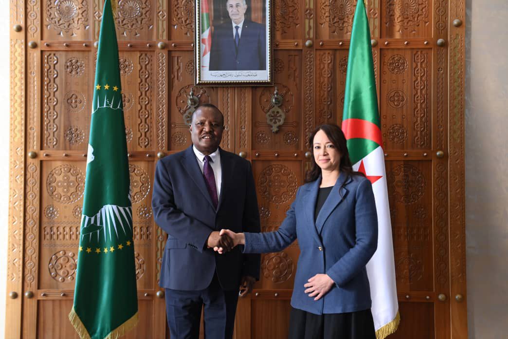 الجزائر تعزّز صوت إفريقيا