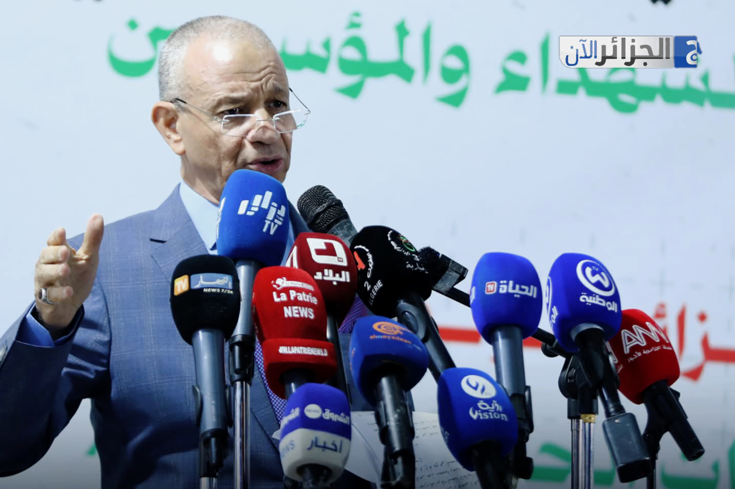 رئيس حركة البناء الوطني ينصح الماليين بضرورة التحضير الجيد لملء أي فراغ محتمل في سلطة الطغمة الانقلابية