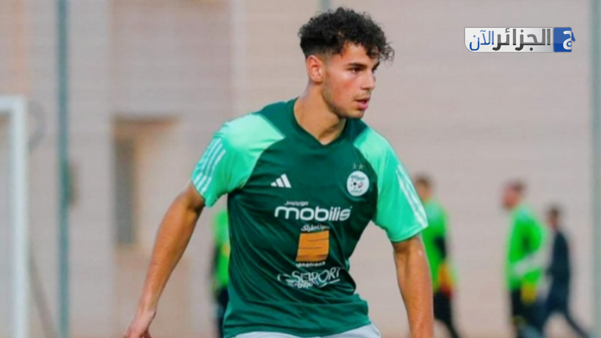 أمين شياخة: “اختياري للجزائر ثابت ولم أندم عليه”