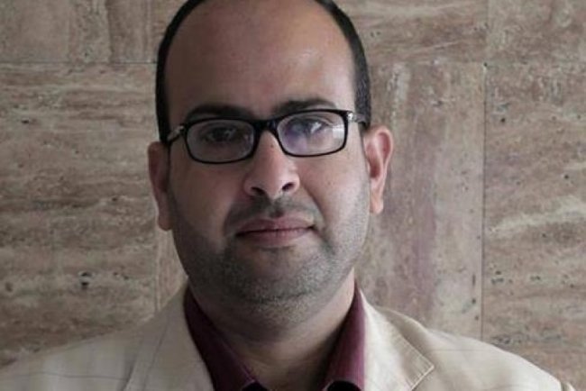 كاتب فلسطيني: “الجزائر خط أحمر ..”