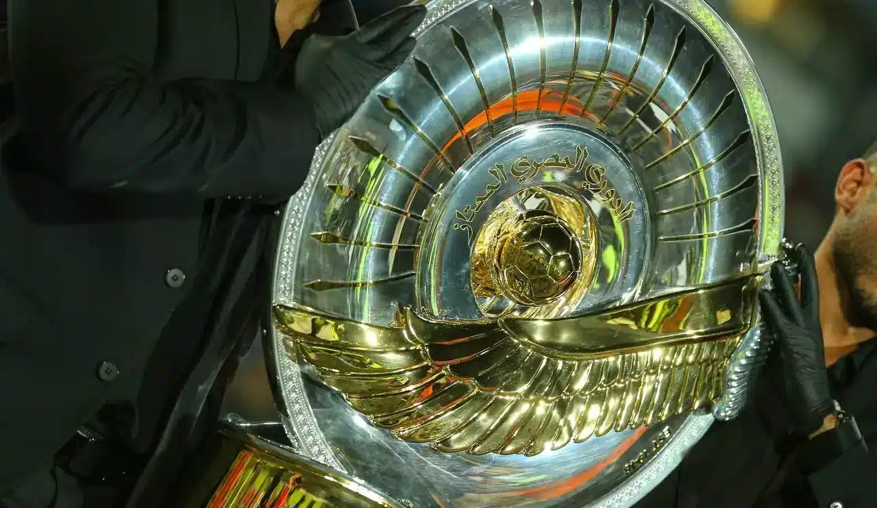 في مقدمتهم الأهلي والزمالك.. تغيير مواعيد 3 مباريات في الدوري المصري