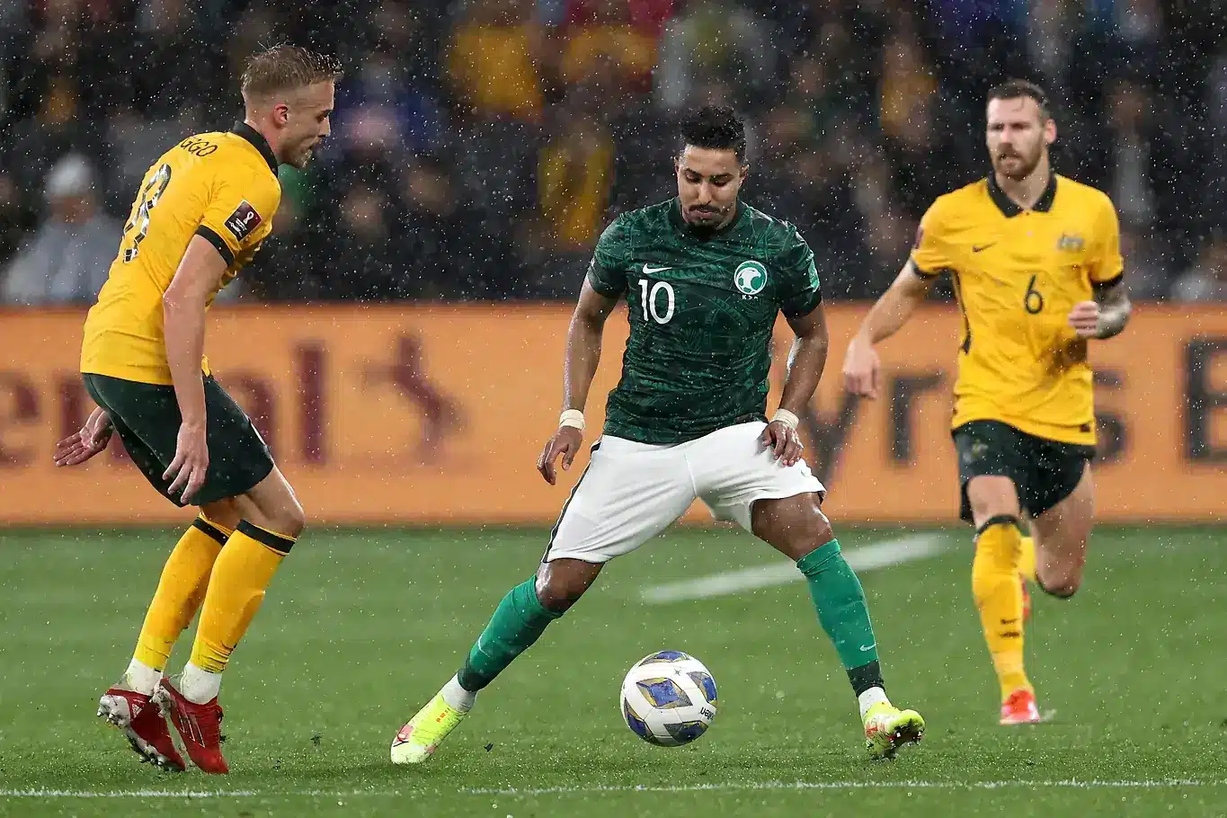 إصابات معسكر السعودية تتزايد.. غياب ثلاثي جديد وعودة الدوسري وكادش