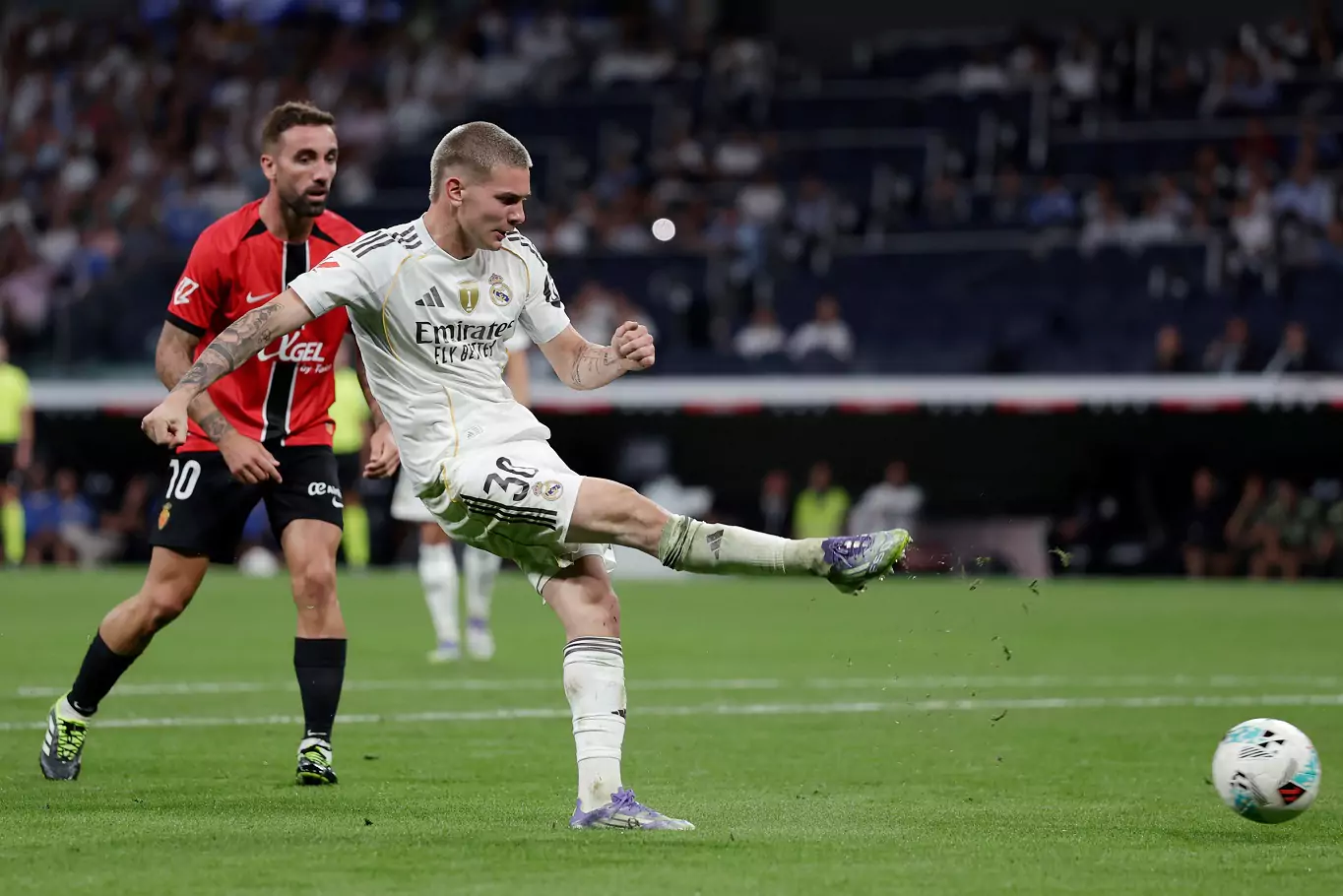 هل يخضع ماستانتونو لجراحة لعلاج إصابة العانة؟