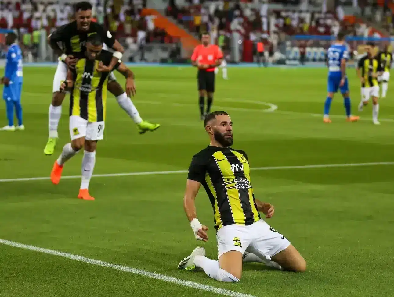 تاريخ مواجهات الاتحاد ضد الدحيل بجميع البطولات