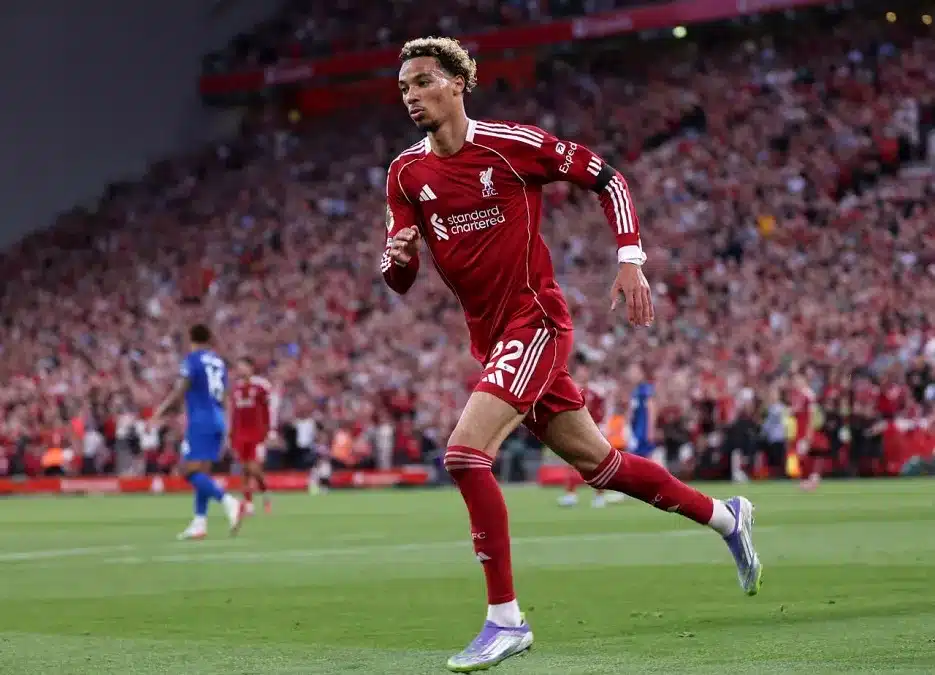 ليفربول يكشف تفاصيل إصابة هوجو إيكيتيكي