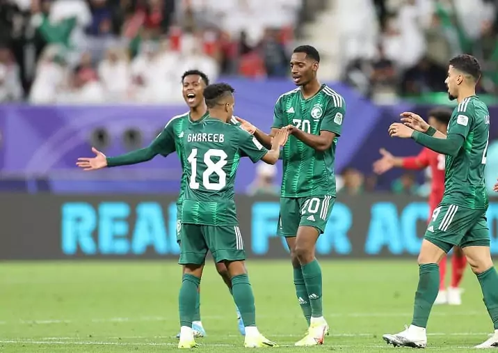 القناة الناقلة لمواجهتي السعودية ضد كوت ديفوار والجزائر