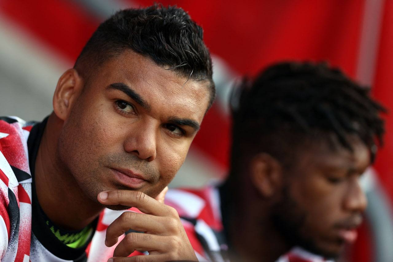 أموريم يحسم مستقبل كاسيميرو مع مانشستر يونايتد