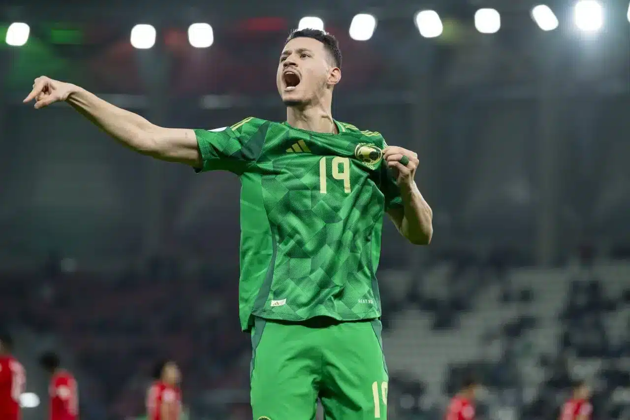 الهلال يعلن طبيعة إصابة عبد الله الحمدان مع السعودية