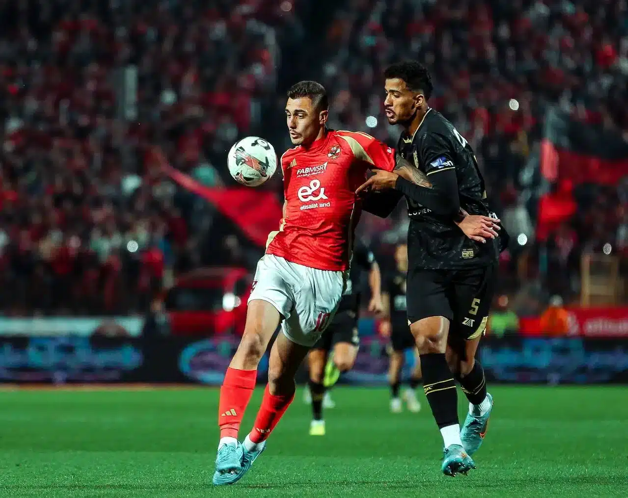 الزمالك يرد على أنباء رحيل عبد المجيد ومحمد السيد إلى الأهلي