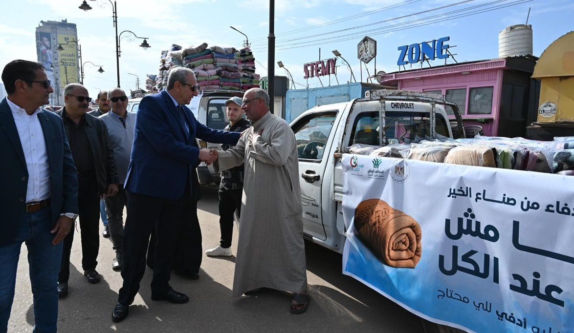 محافظ الغربية يطلق مبادرة “صنّاع الدفا” لتوزيع 3000 بطانية على…