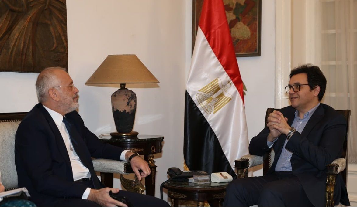 وزير الثقافة يلتقي سفير اليونان بالقاهرة لبحث تعزيز التعاون ال…