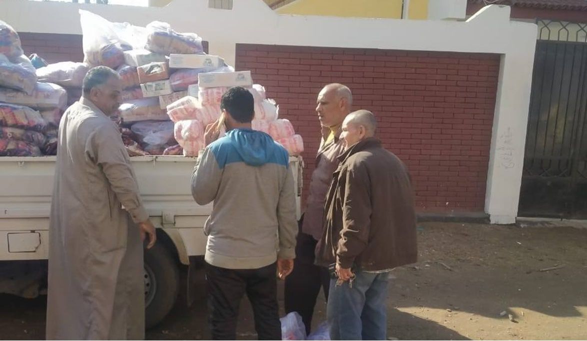 حملات تموينية مكثفة بالشرقية تضبط 23 مخالفة وتضبط سلع مجهولة ا…