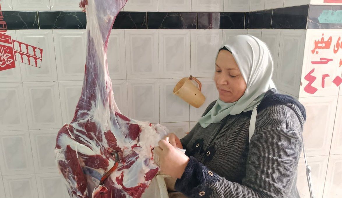 حملات تفتيشية مكثفة على الأسواق والمنشآت الغذائية بالزر…