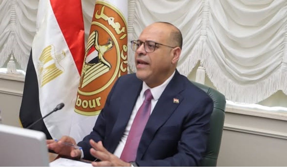 خلال 3 أيام فقط.. التفتيش على 1516 منشأة يعمل بها أكثر من 23 أ…