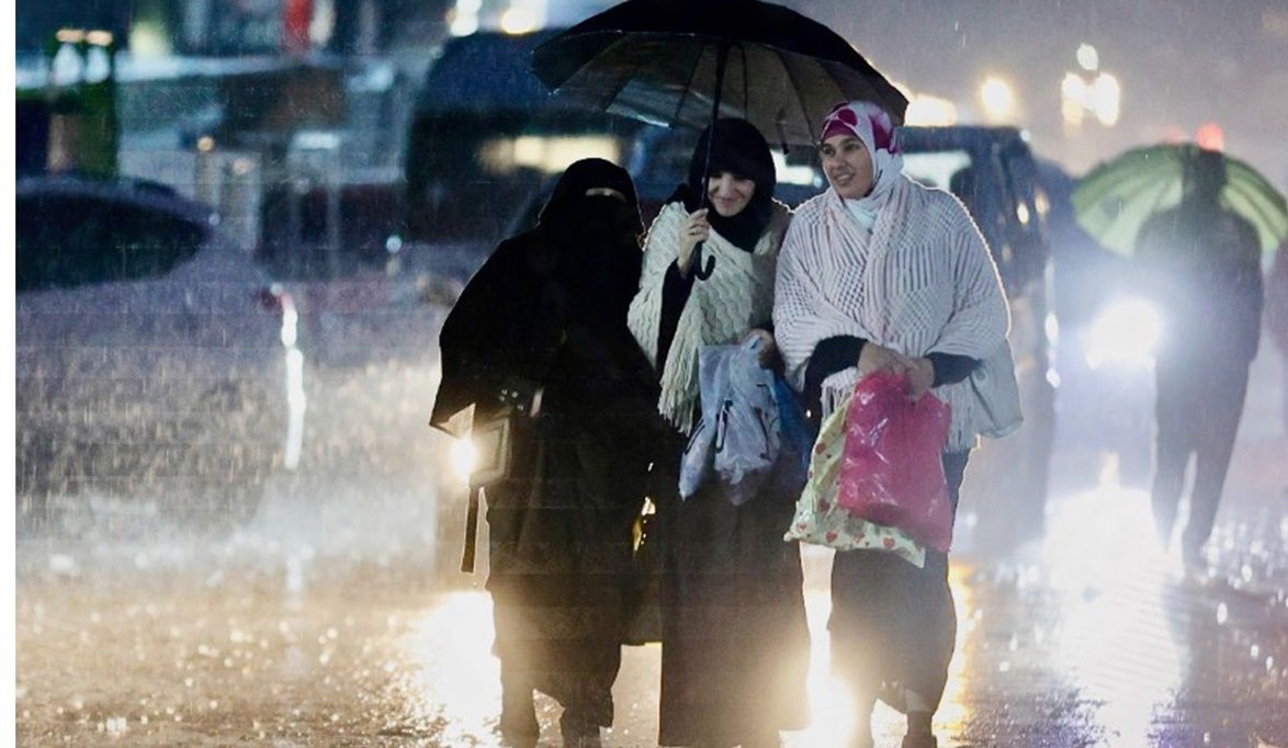 منخفض جوي يضرب مصر اليوم مع هطول أمطار ونشاط الر…