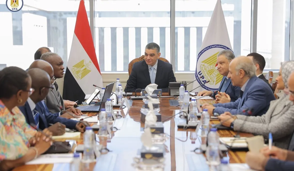 رئيس هيئة الشراء الموحد يؤكد عمق العلاقات المصرية–الناميبية…