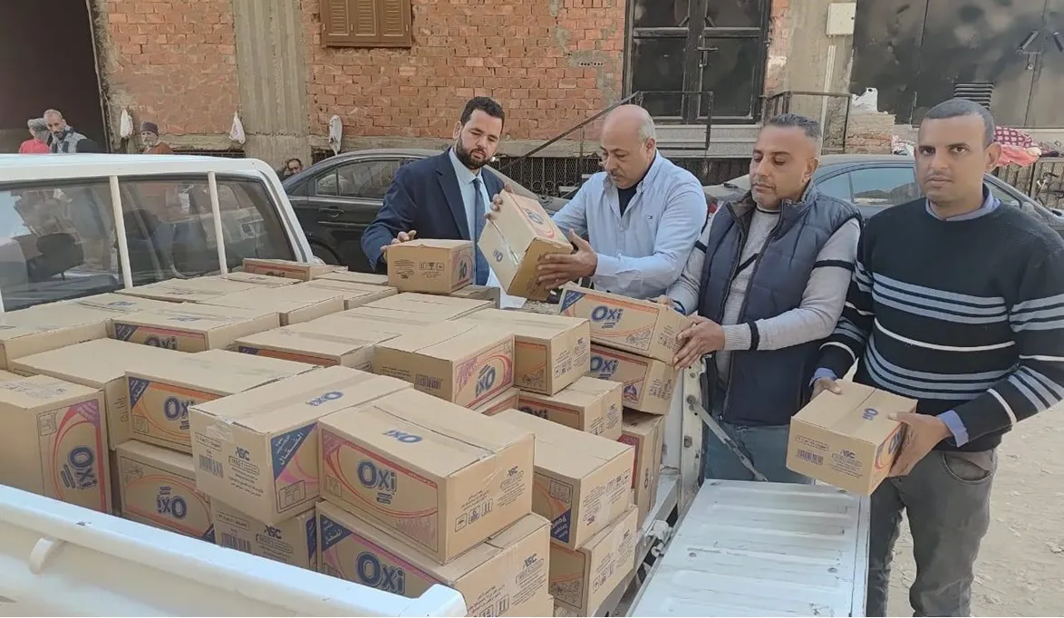 التموين وحماية المستهلك بالأقصر تضبط 2160 كيس منظفات بدون فوات…