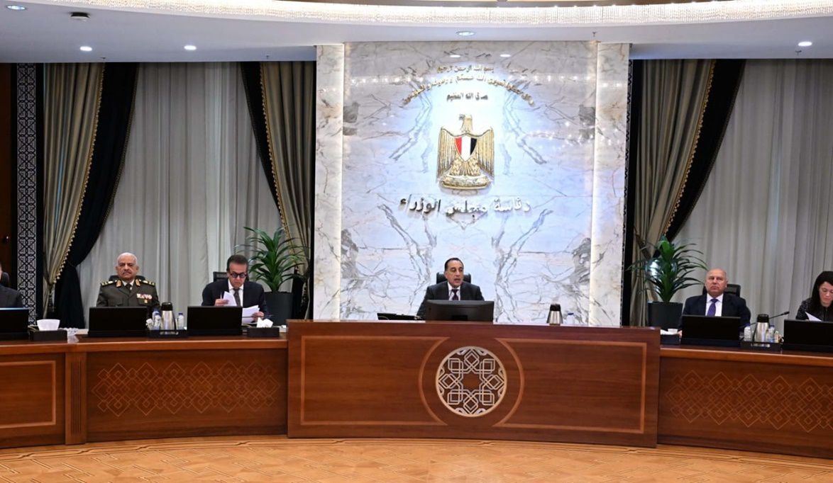 أبرزها مشروعات سوهاج و حماية البيئة البحرية .. الوزراء توافق …