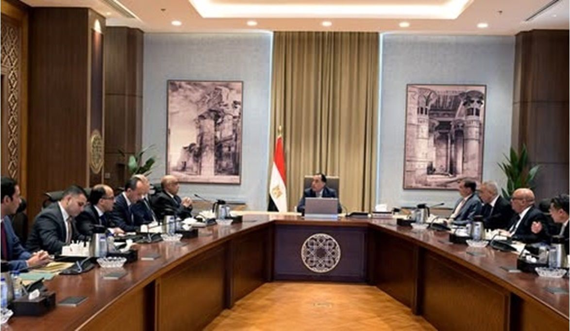رئيس الوزراء يُتابع جهود حل مشكلات المستثمرين وتحسين مناخ الاس…