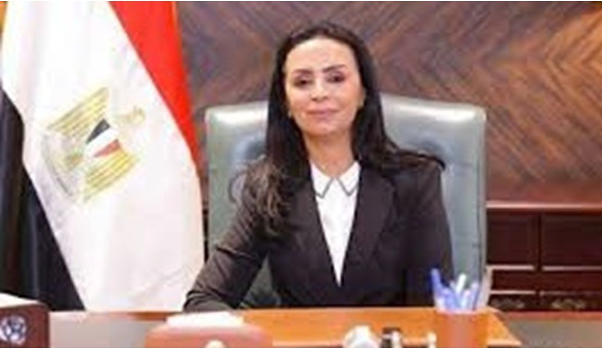 ​وزيرة التضامن توجه بصرف مساعدات مالية لأسر الضحايا سوق الخواج…