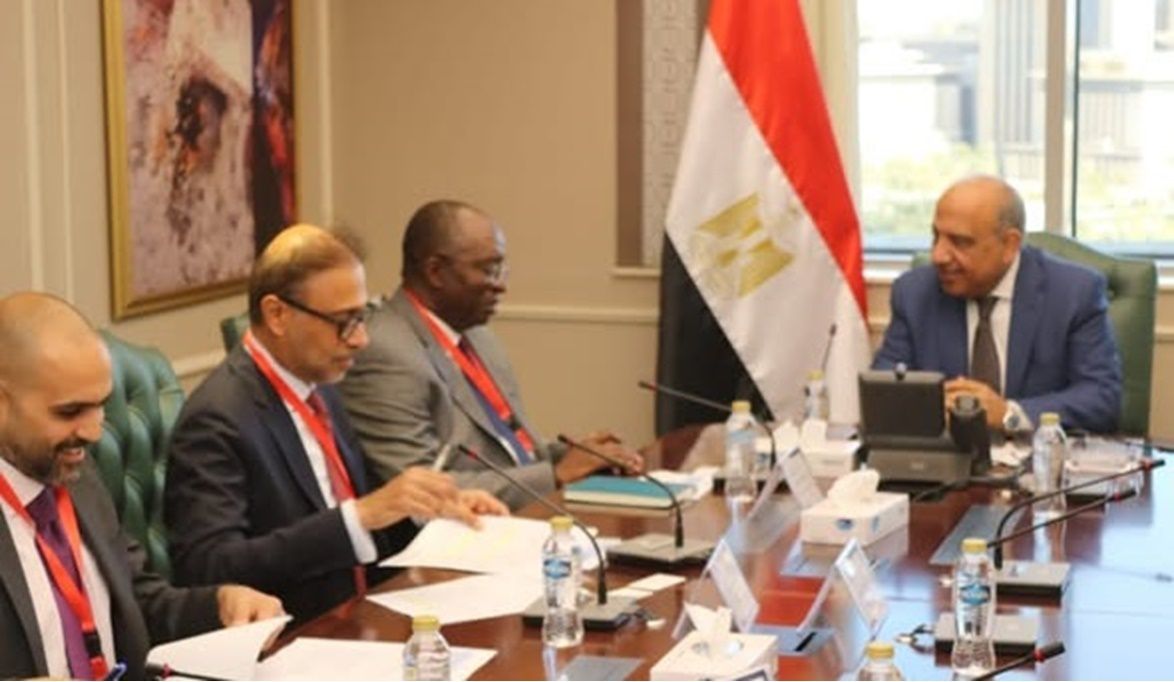 مصر تعزز الشراكة مع القطاع الخاص في الطاقة المتجددة خلال لقاء …