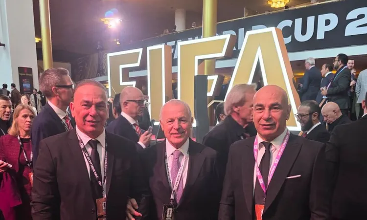 هاني أبو ريدة وحسام وإبراهيم حسن في حفل سحب قرعة كأس العالم بأمريكا