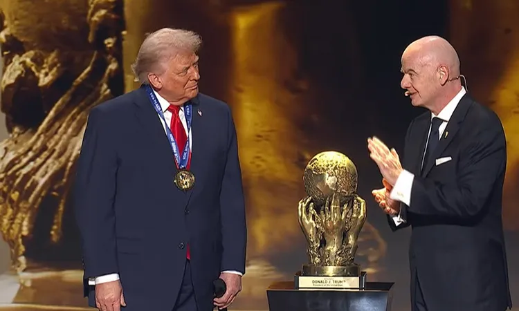 الاتحاد الدولي لكرة القدم يعلن فوز الرئيس الأمريكي دونالد ترامب بجائزة فيفا للسلام