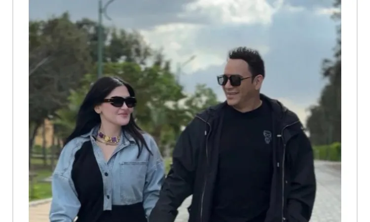 أول ظهور فني لزوجة مصطفى قمر في كليب “مش هاشوفك”