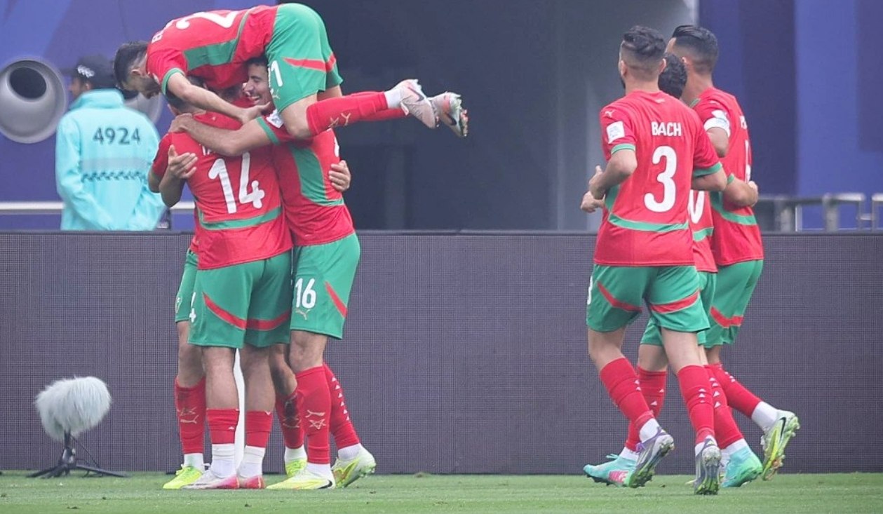 نجم منتخب المغرب يرد على الجماهير السعودية قبل الصدام المرتقب في كأس العرب 2025