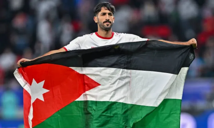 وسط اهتمام من الأهلي| يزن النعيمات يطمئن الجماهير بعد إصابته في مباراة الأردن والعراق