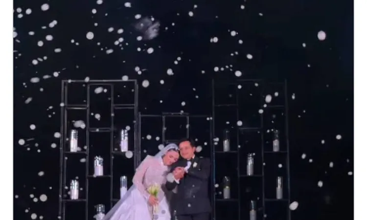 فرحة هنيدي تملأ القاعة.. احتفال ضخم بزفاف ابنته بحضور نجوم الفن