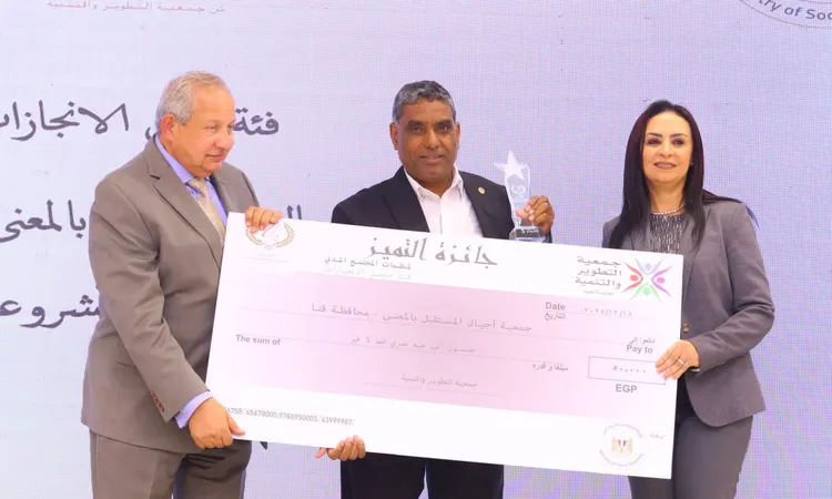 وزيرة التضامن تشهد احتفالية جمعية التطوير والتنمية لجوائز مسابقة جائزة التميز لمنظمات المجتمع المدني