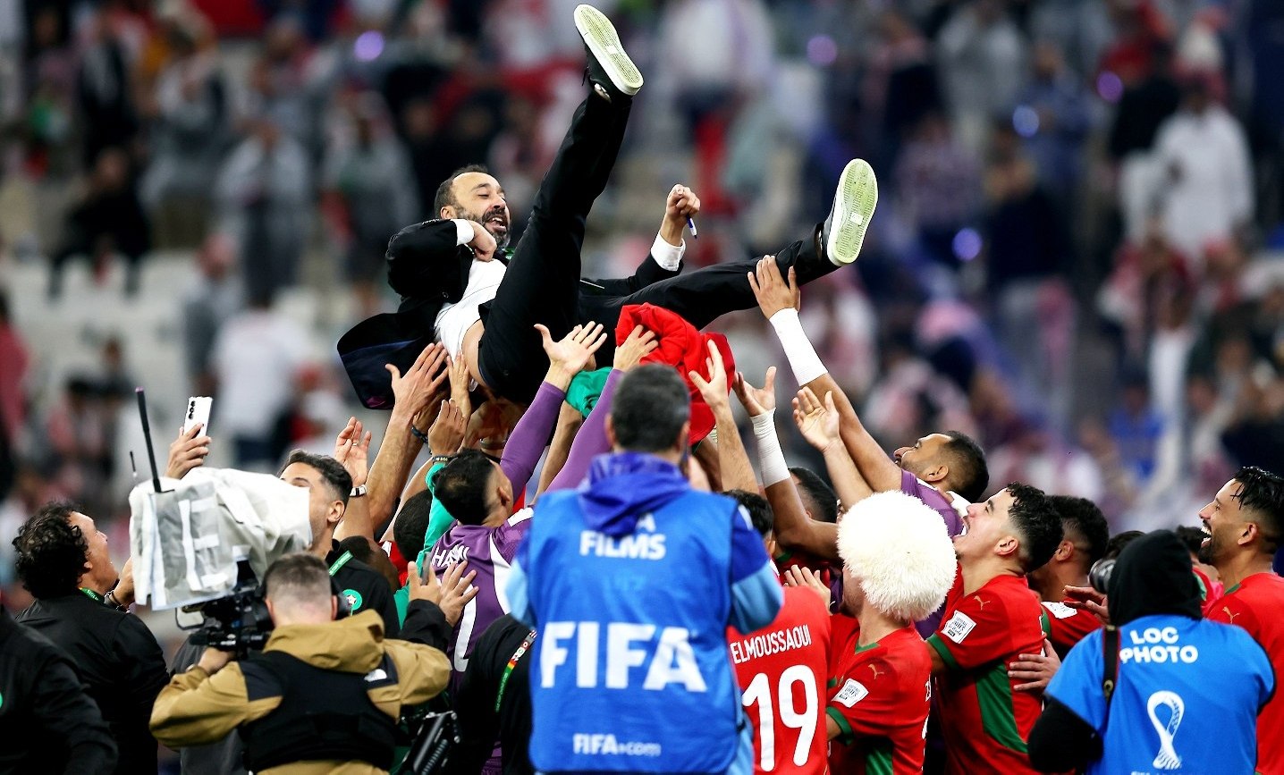 بعد رفض المصافحة.. لاعب الأردن يعتذر من مدرب منتخب المغرب