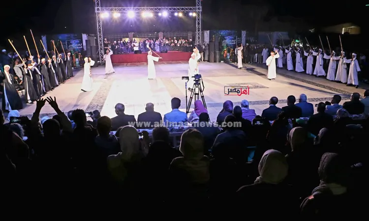 في أجواء مبهجة وإقبال جماهيري.. الثقافة تطلق الدورة الخامسة عشرة للمهرجان القومي للتحطيب بالأقصر