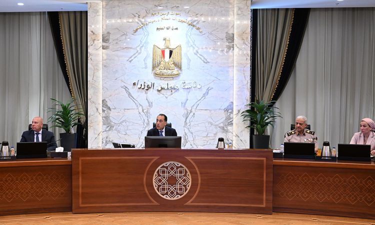 “الحكومة”: نعمل على تحسين الخدمات المقدمة للمواطن وزيادة معدلات النمو والتشغيل