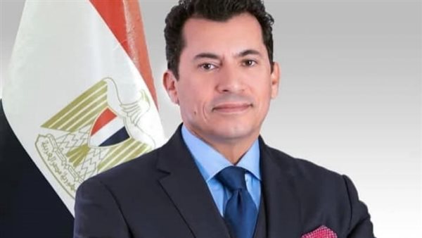 4000 مشارك من 200 مركز شباب في مبادرة “أتحدث بالفصحى “