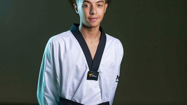 “معتز بالله عاصم” لاعب أندية وادي دجلة ومنتخب مصر للتايكوندو يتوج بالميدالية الذهبية في بطولة العالم تحت 21 عامًا