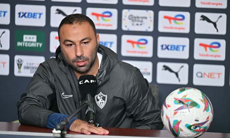 تفاصيل جلسة عبد الرؤوف مع لاعبي الزمالك قبل مواجهة كهرباء الإسماعيلية