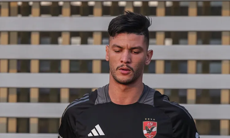 مصدر مقرب من أشرف داري ينفي إمكانية صفقة تبادلية مع يوسف بلعمري