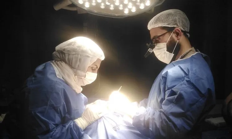 نجاح جراحة معقّدة لإعادة بناء وجه شاب داخل مستشفى دكرنس العام بالدقهلية