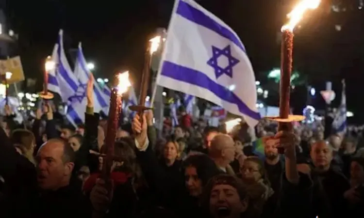 هآرتس: إسرائيل تتحول إلى محطة لليمين الفاشي الجديد في العالم