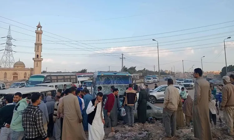 4 مصابين جراء تصادم ميني باص وميكروباص في المنوفية