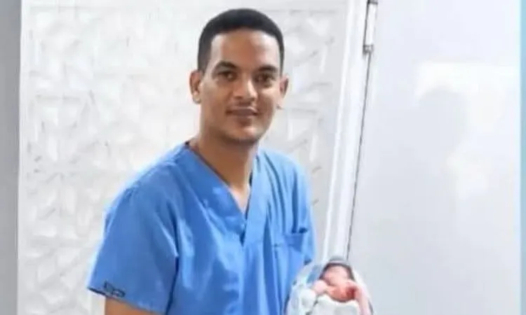 نقابة الأطباء تنعي شهيد الواجب المهني بعد وفاته متأثرا بإصابته في قافلة طبية بقنا