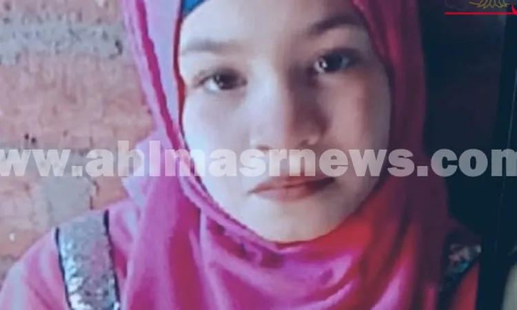 بسبب قرطها الذهبي.. أمن سوهاج يكشف مقتل طفلة على يد جارتها بقرية النصيرات بدار السلام