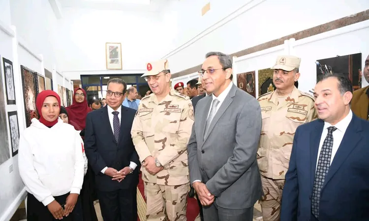 رسائل وطنية قوية من جامعة قنا خلال الندوة التثقيفية الـ92 ب0حضور المحافظ وقيادات القوات المسلحة