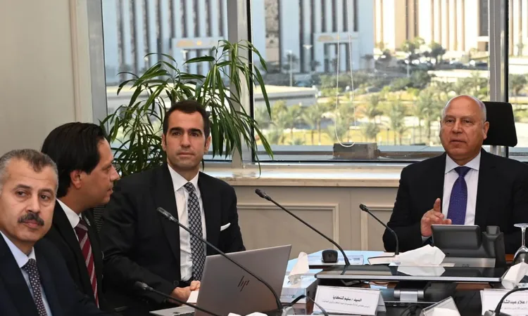 رؤية صناعية حتى 2030.. كامل الوزير يبحث تعزيز قدرات الملابس الجاهزة والمنسوجات