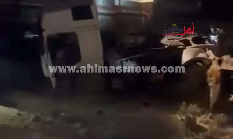 توقف حركة قطارات خط مطروح .. والدفع بفرق الطوارئ والأوناش لموقع الحادث