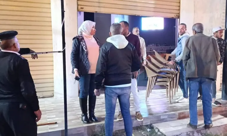 حي المنتزه ثان بالإسكندرية يتحفظ على 312 حالة إشغال وإزالة حواجز في حملة مكثفة