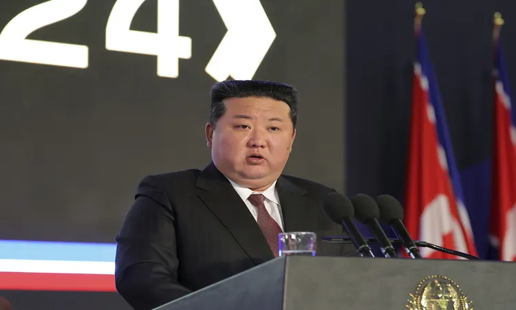 زعيم كوريا الشمالية يسلط الضوء على دور القوات الجوية في الردع النووي